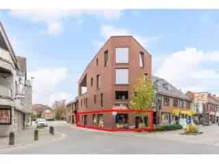 Handelspand te koop Peer 91m²