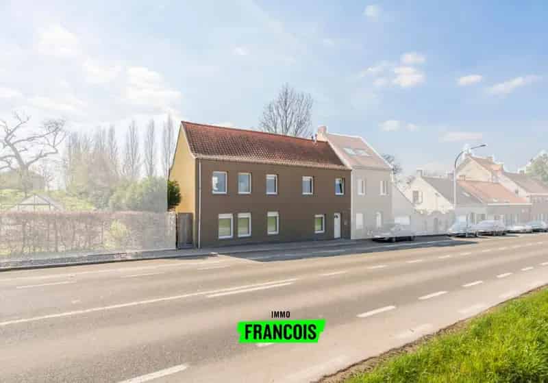 Charmante Halfopen Woning Oudenaarde
