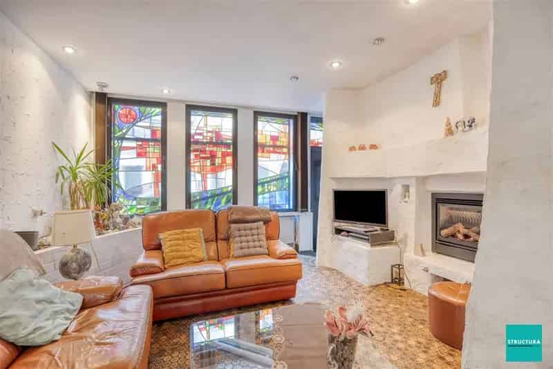 Knusse 2-slaapkamer woning met tuin te Aalst