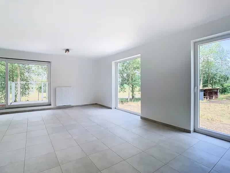 Appartement 2 slaapkamers Zoutleeuw Garage Zonnepanelen