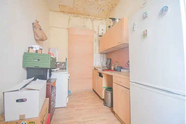 Appartement Te Koop Renovatieproject