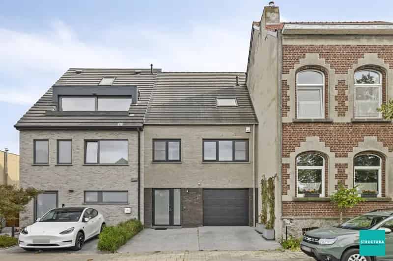 Instapklare BEN-woning te Relegem