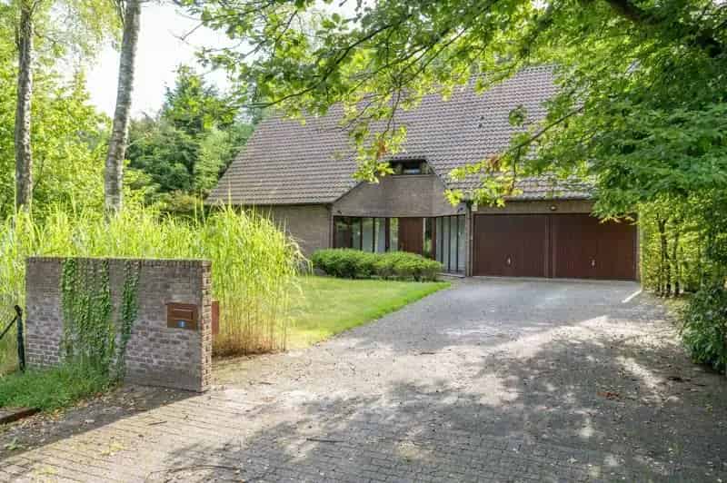 Villa te Retie 3 slaapkamers 2 badkamers Grote tuin