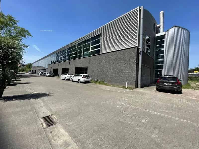 Kantoorruimte te huur Gentbrugge 1087m² E17