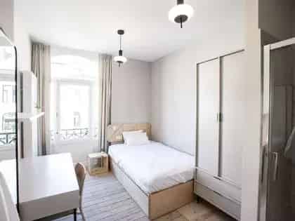 Kamer te Huur Av Milcamps Gemeubileerd Appartement 10 Slaapkamers Balkon