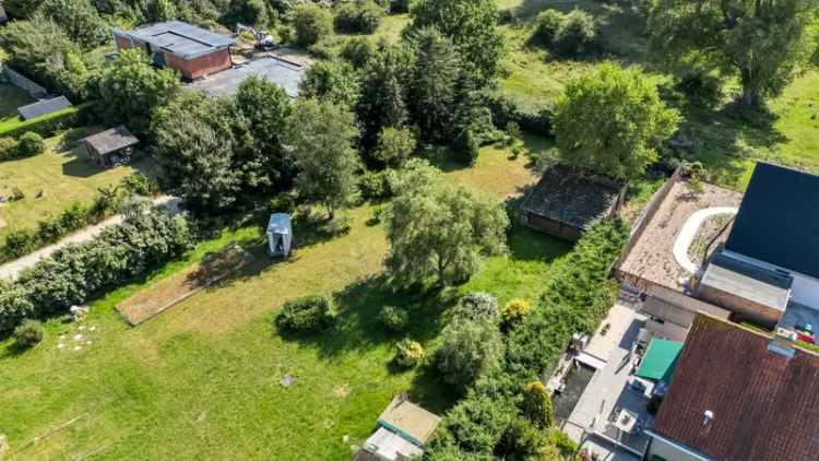 Bouwgrond grenzend aan het natuurgebied