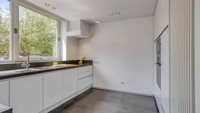 Gelijkvloerse Villa te Koop Koksijde Nabij Hoge Blekker