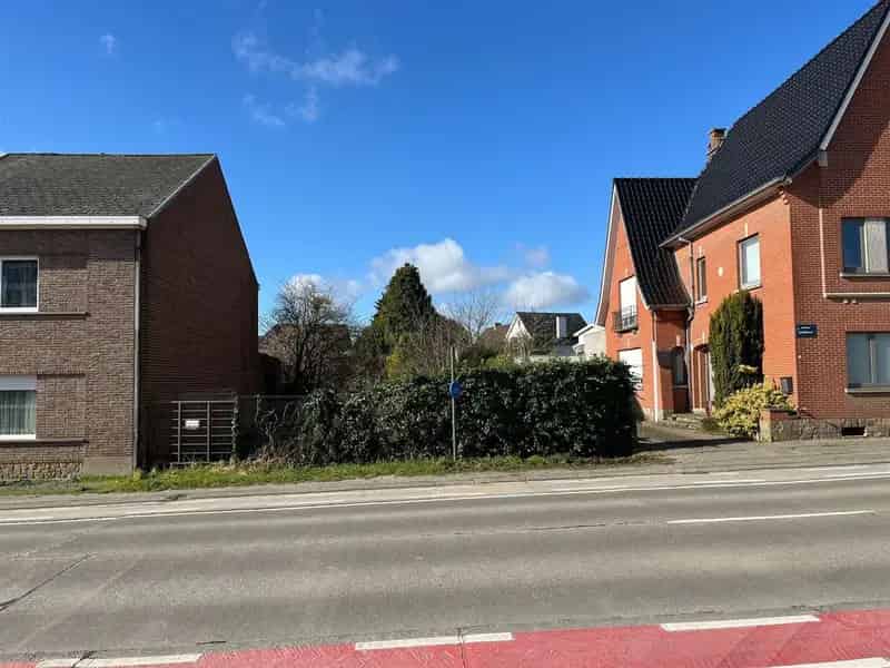 Grond te Koop Strijpen Halfopen Bebouwing