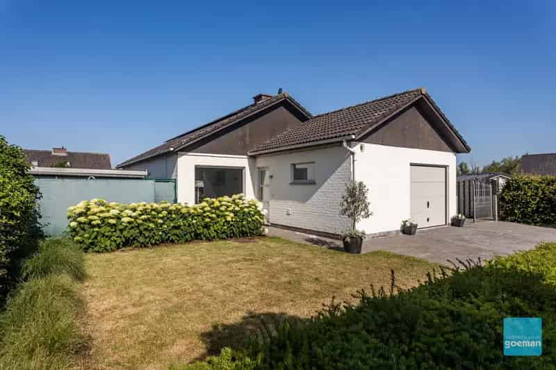 Huis te koop Wichelen: Instapklare laagbouwwoning met 3 slaapkamers