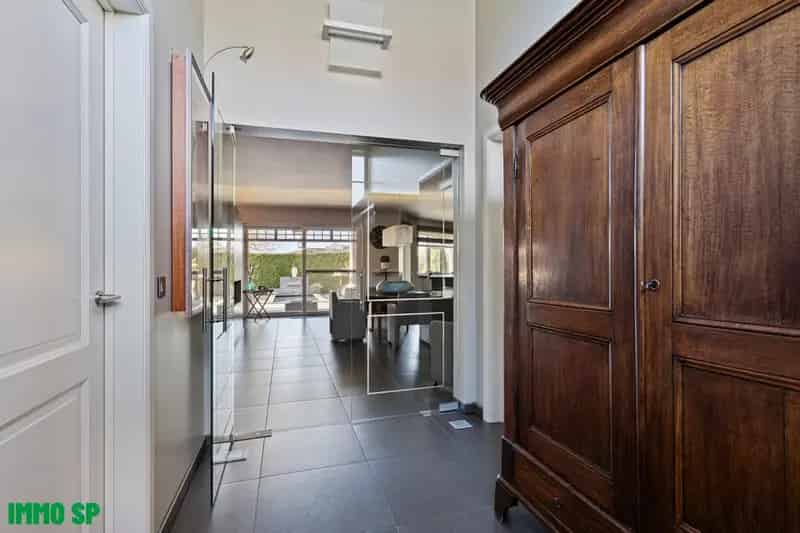 Ruime Villa te Koop in Kermt 388m²