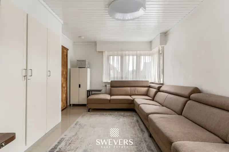 Ruime woning met loods Beverlo 5 slaapkamers 2 badkamers