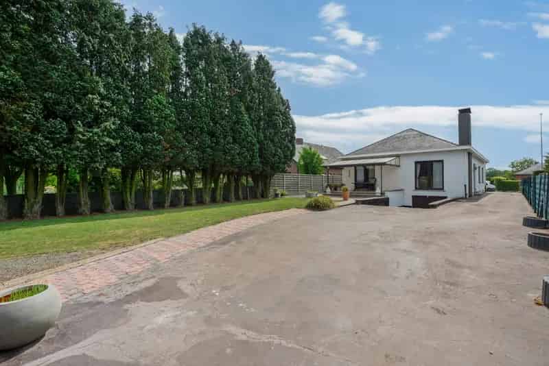 Huis te huur: Ruime woning met 3 slaapkamers, grote tuin en garage