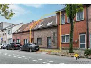 Huis te koop Hoboken 143m2 2 slaapkamers tuin