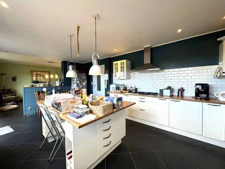 Magnifieke 4 Gevels te Ransart - Ruime Familiewoning