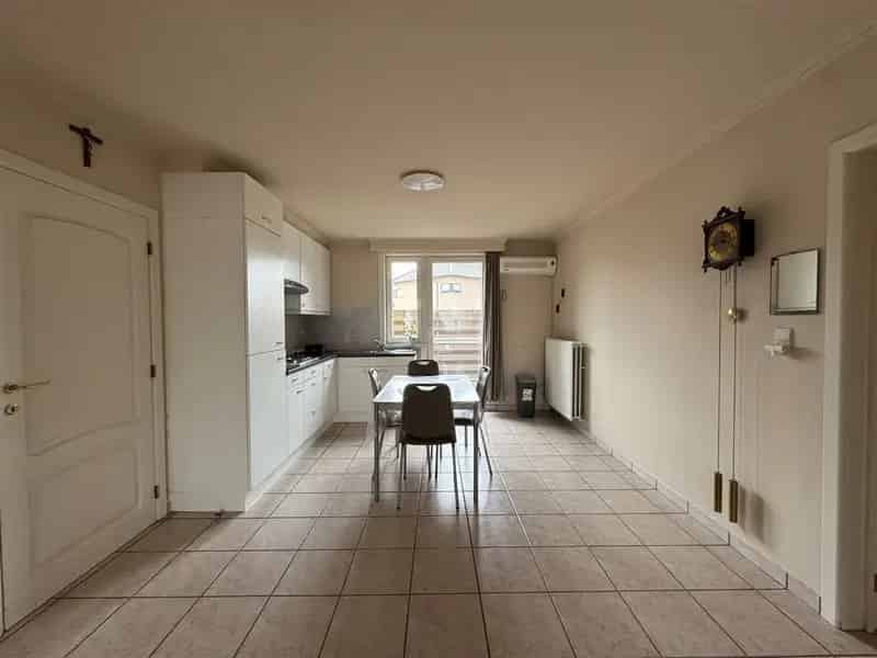 Appartement te koop Kinrooi 2 slaapkamers terras autostaanplaats