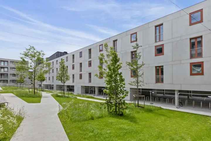 Te koop appartement aan de Gentse Voorhaven met water en groen