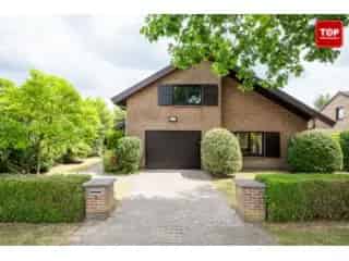 Villa te koop Mariakerke 5 slaapkamers grote tuin