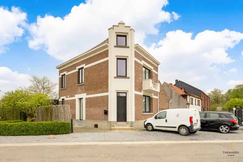 Huis te huur Brustem: 3 slaapkamers, tuin, garage, landelijk