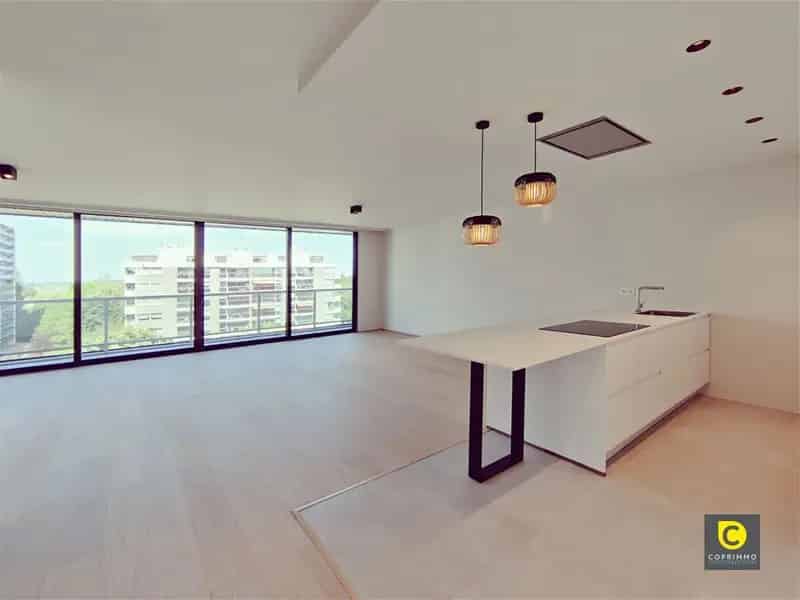 Luxe Appartement 3 slaapkamers te huur