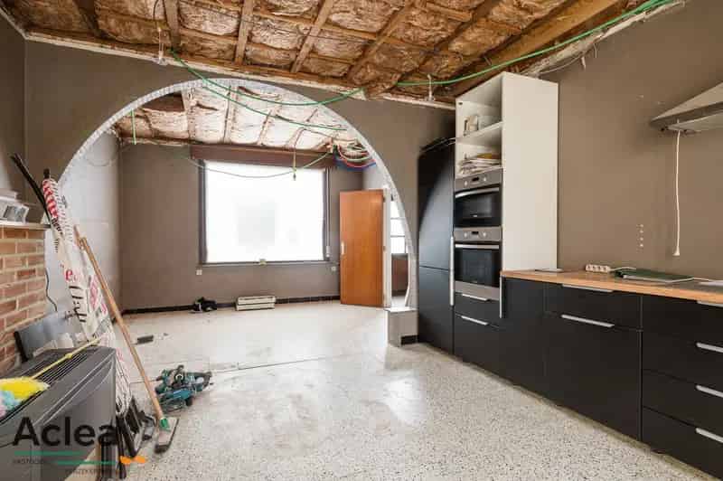 Huis te koop Watervliet: Renovatieproject 645m²