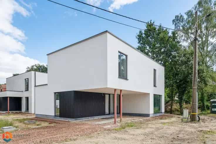 Nieuwbouw woning 4 slaapkamers Rijmenam