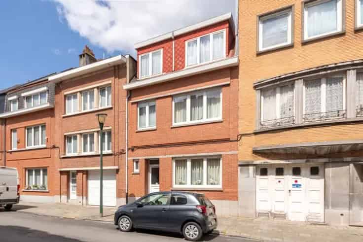 Huis Te Koop 4 slaapkamers tuin