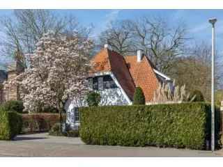 Villa te koop Zandhoven Ruime woning gerenoveerd