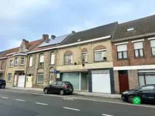 Huis te koop Esen - 301m² - Handelsruimte - 4 slaapkamers