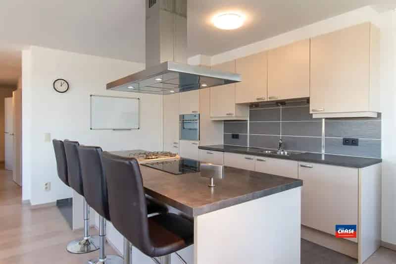 Hoboken Appartement te Koop 2 Slaapkamers Terras Autostaanplaats