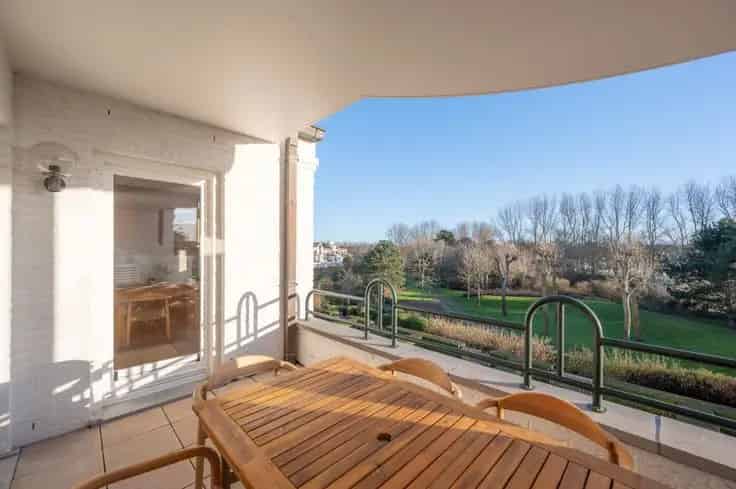 Appartement Te Koop Tennis Gardens