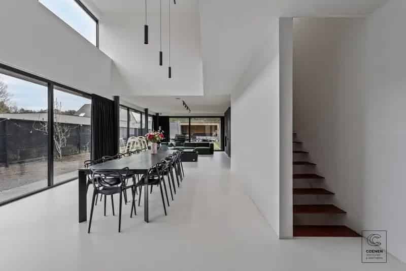 Luxe HOB 280m² Doodlopende Straat