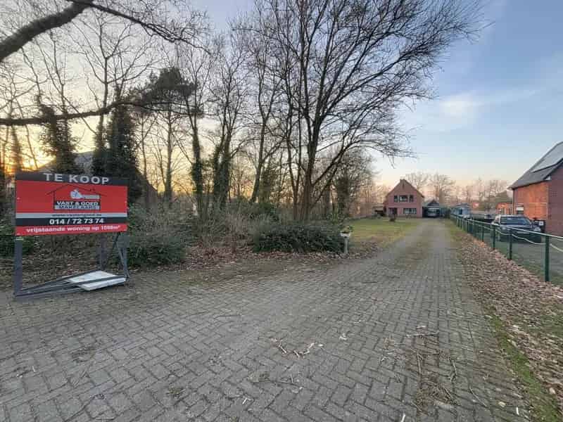 Huis te huur Lommel: 3 slaapkamers, te renoveren