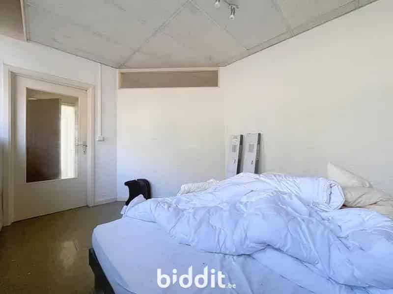 Gelijkvloers Appartement te renoveren Ter Brug