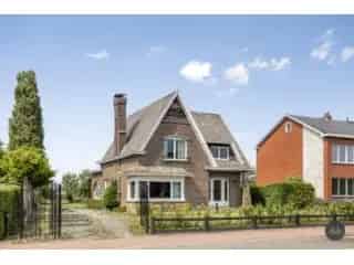 Huis te koop Koningshooikt 1901m² 3 slaapkamers