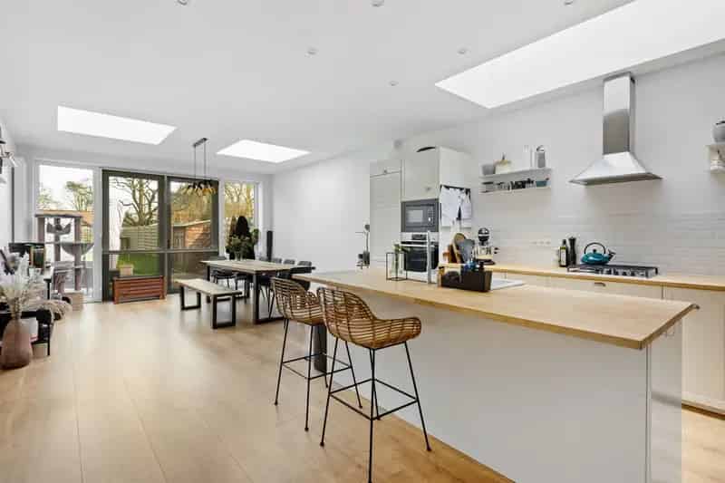Hove - 3 Slaapkamers - Gerenoveerde woning - 142m²