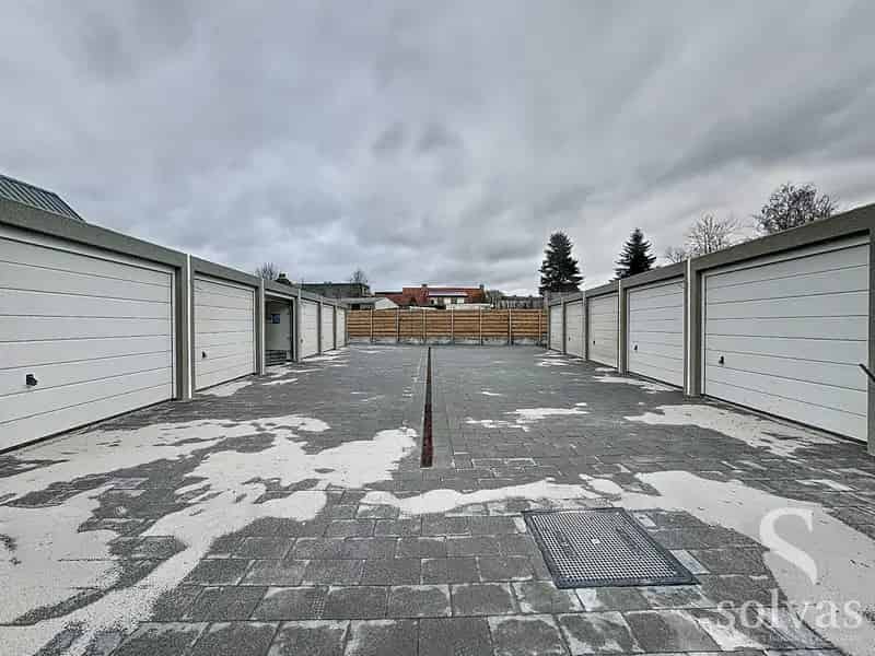 Garage Parking te Huur Knesselare Centrum