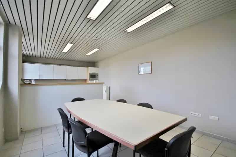 Handelspand Bureelruimte Sint-Truiden