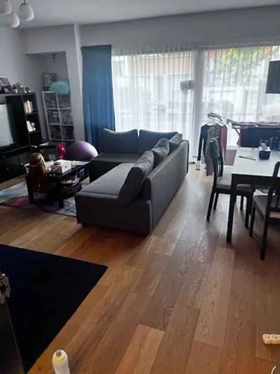Appartement Te Koop Nabij Openbaar Vervoer Scholen Winkels