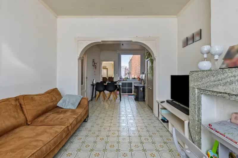 Huis te huur Izegem 5 slaapkamers tuin oprit