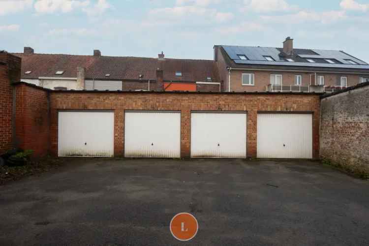 4 Garages te Koop Menen Stationsstraat