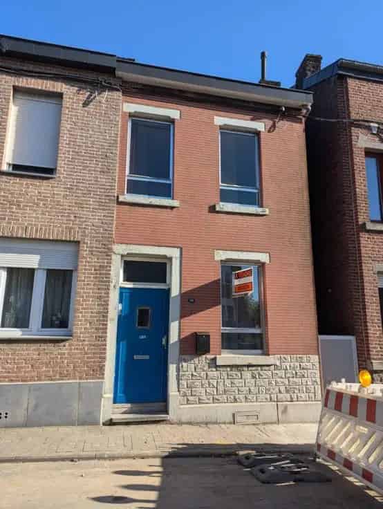 Huis Te Koop Semi-Vrijstaande Woning Te Renoveren