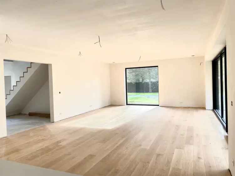 Moderne Nieuwbouwvilla Zuidgerichte Tuin