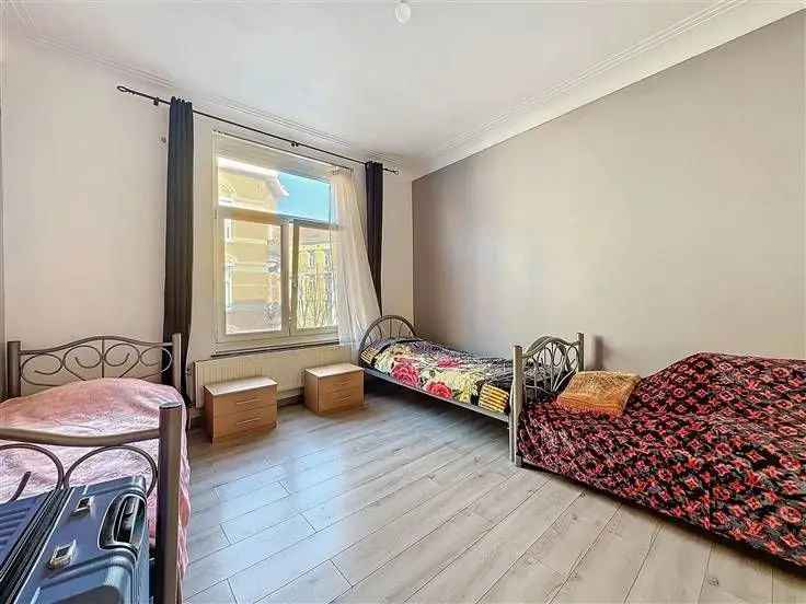 Appartement te Koop Schaarbeek 1 Slaapkamer Nabij Daillyplein