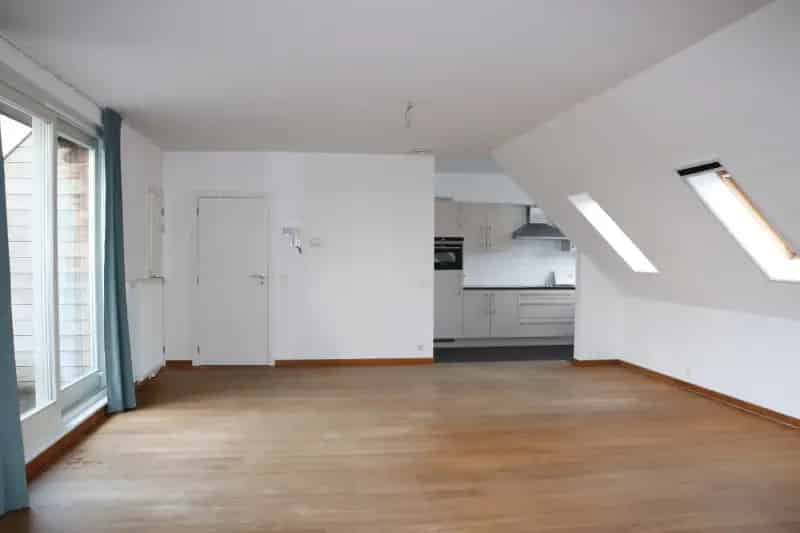 Instapklaar Dakappartement 2 Slaapkamers Terras Reet