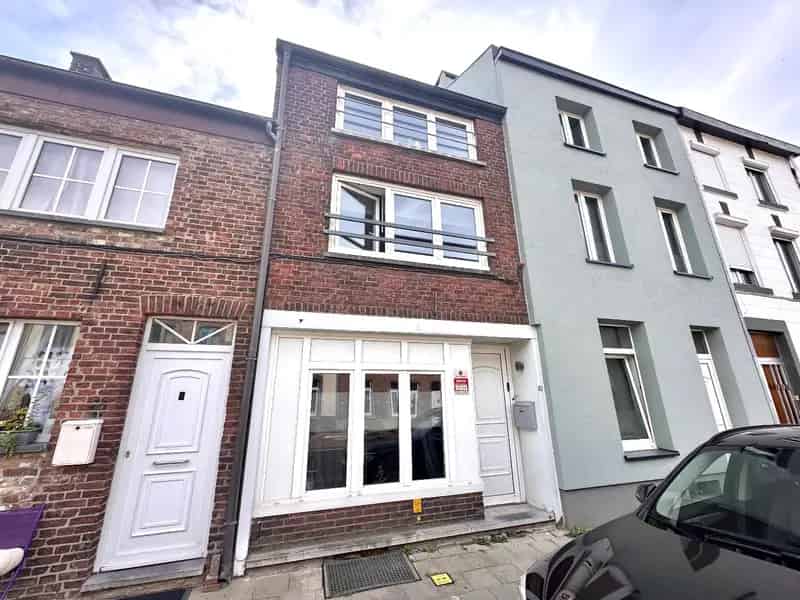Gerenoveerde Rijwoning 3 Slaapkamers Tongeren