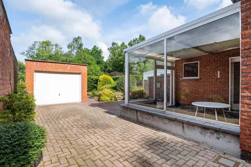Gezinswoning Kalmthout 3 slaapkamers Garage Grote tuin