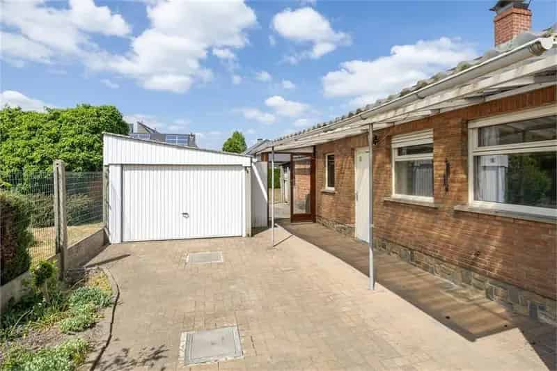 Huis te Koop Kalken 3 Slaapkamers Op te Frissen