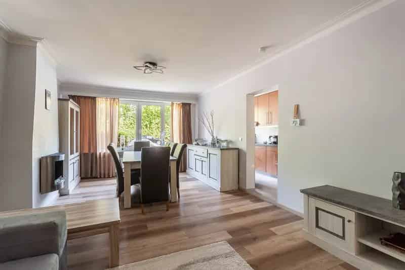 Gelijkvloersappartement te koop Deurne 2 slaapkamers gerenoveerd