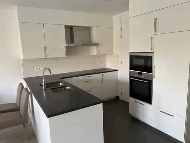 Appartement te Huur Dendermonde Modern Comfort Garage Autolift