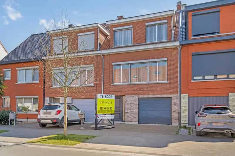 Huis te koop te renoveren Rustige buurt Nabij Centrum